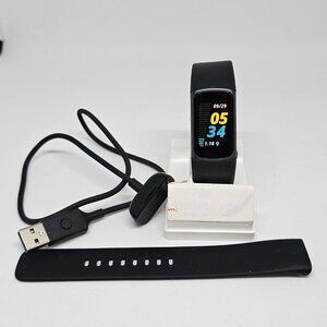Fitbit Charge 5 Fitness and Health Tracker FB421 Steps Heart Rate Monitor